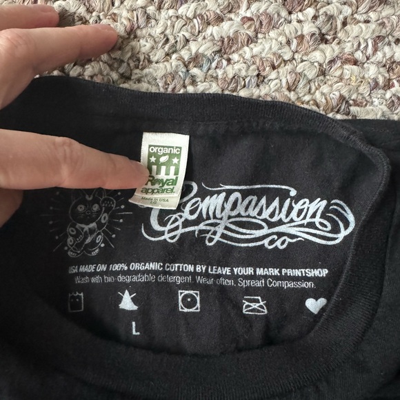 Vegan Unicorn Tee - Picture 2 of 3